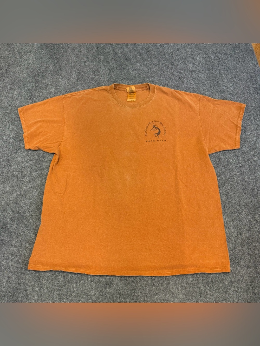 Gildan Rust Orange Short Sleeve Graphic Tee